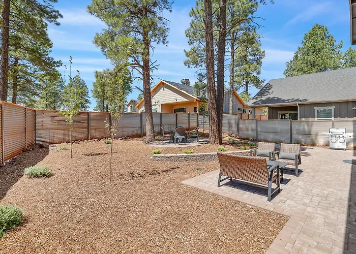 Holiday home Sky Mountain Spacious Family Retreat Fireplaces Fenced Yard Pet-friendly Ac Flagstaff
